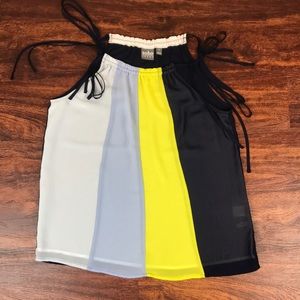 Color blocked tank top